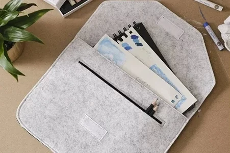 felt laptop sleeve